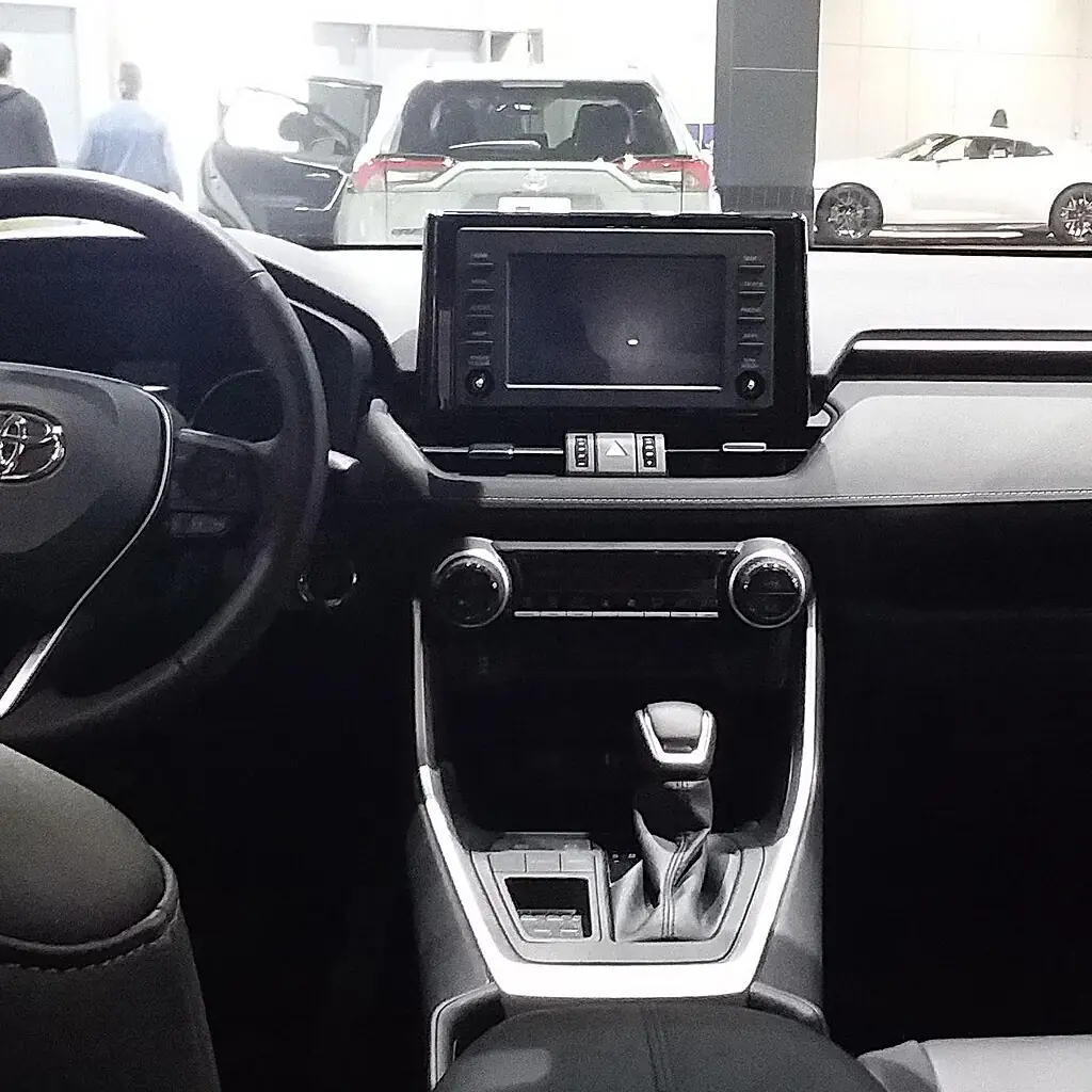 Center touchscreen and dashboard in a 2019 fifth-generation RAV4.